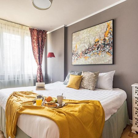 Spacious Downtown Apartment - Old Town ブカレスト エクステリア 写真