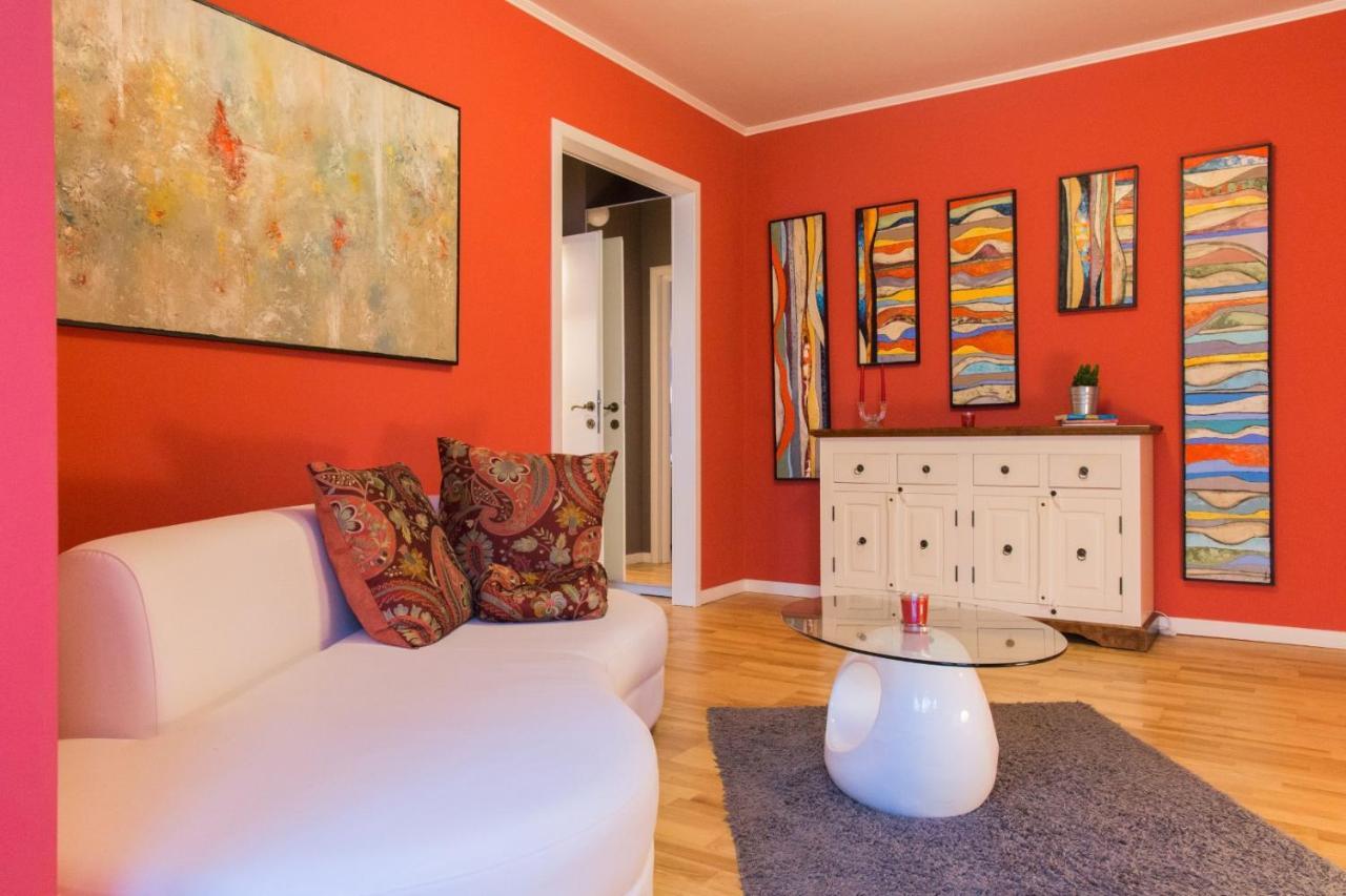 Spacious Downtown Apartment - Old Town ブカレスト エクステリア 写真
