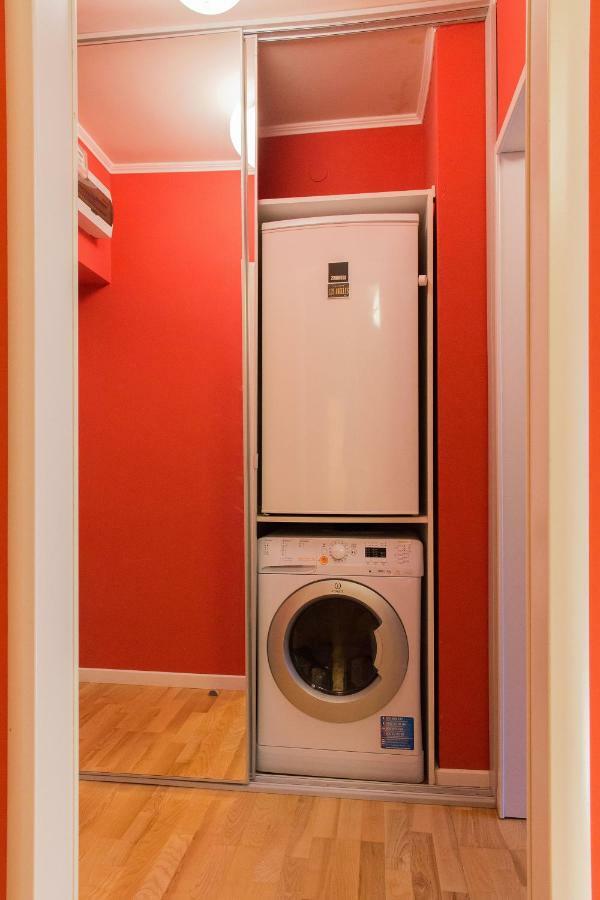 Spacious Downtown Apartment - Old Town ブカレスト エクステリア 写真